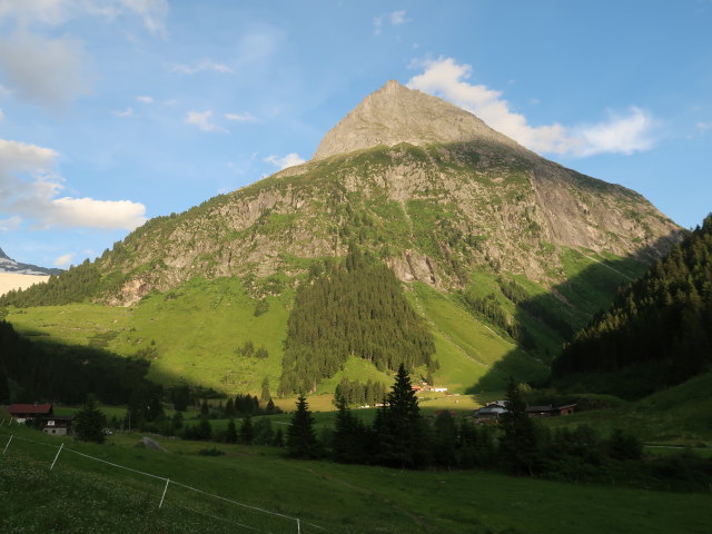 Gro&szlig;er Magner von der B&auml;renbadalm aus (17. Juni)