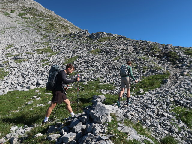 Christoph und Larissa zwischen Spielbodentörl und Polinik