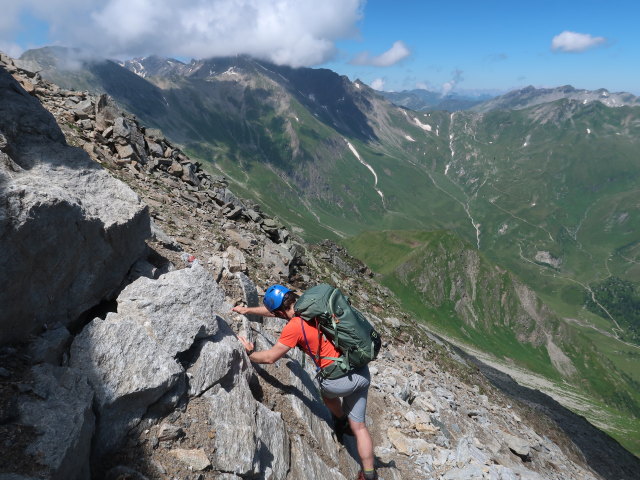 Christian zwischen Böseckhütte und Oschenikscharte (2. Juli)