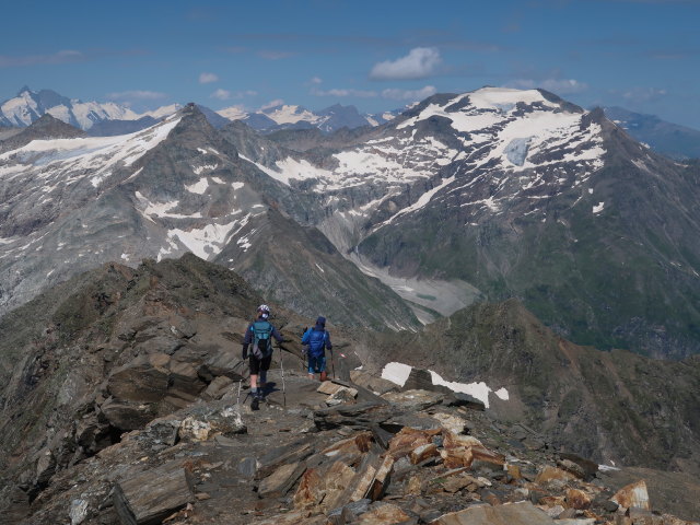 Sarah und Georg zwischen Schareck und Herzog-Ernst-Spitze (3. Juli)