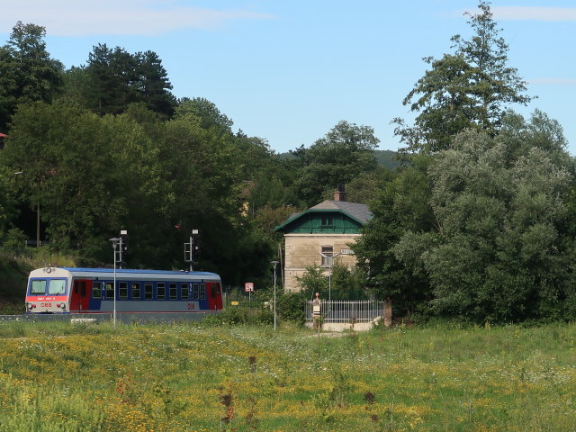 Bahnhof Waldegg, 368 m