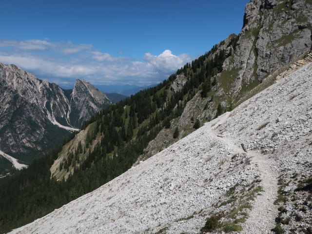 Dolomitenhöhenweg zwischen Dürrensteinalm und Kirchler Scharte