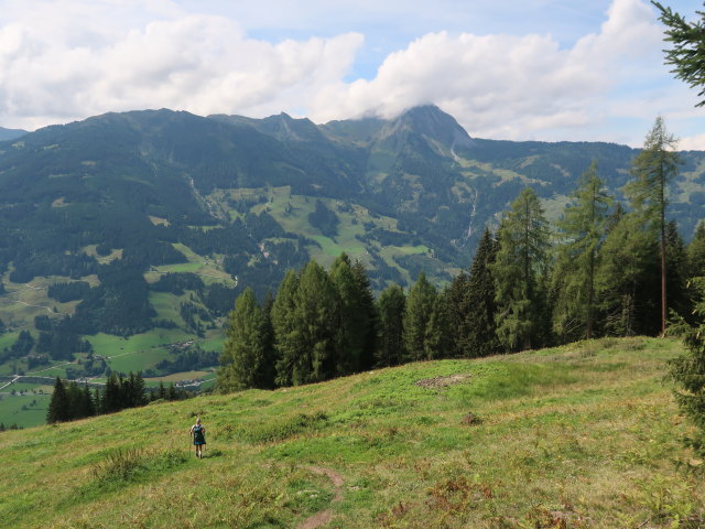 Sarah zwischen Steiner-Hochalm und Mitterer-Heimalm