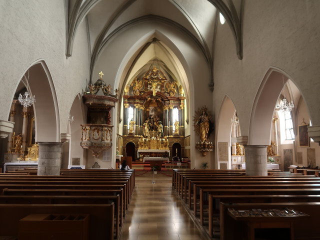 Katholische Pfarrkirche Jungfrau Maria und Erscheinung des Herrn