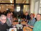 Werner, Karl, Gerhard, Franz, Iris und ich in der Pizzeria Dolce Vita