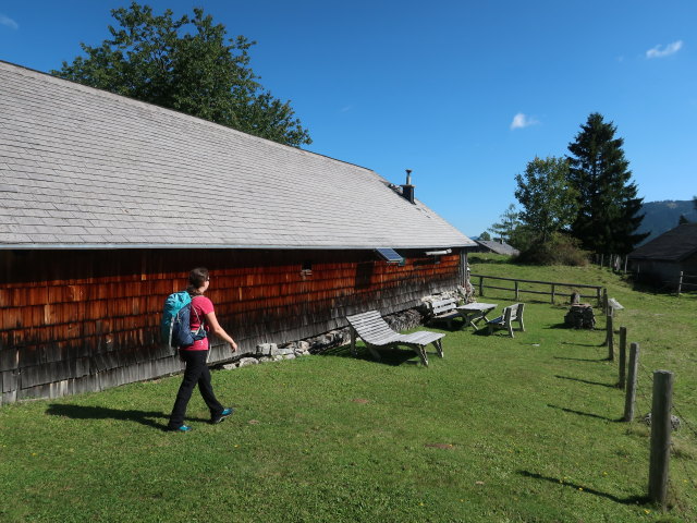 Sabine auf der Zinkeneckalm, 1.162 m