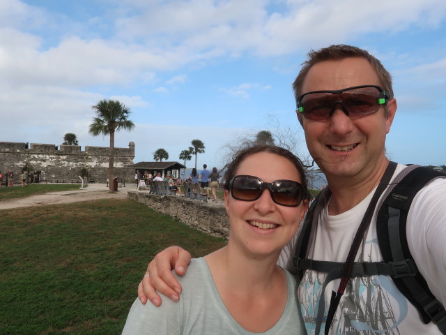 Sabine und ich im Fort Matanzas National Monument in St. Augustine (6. Nov.)