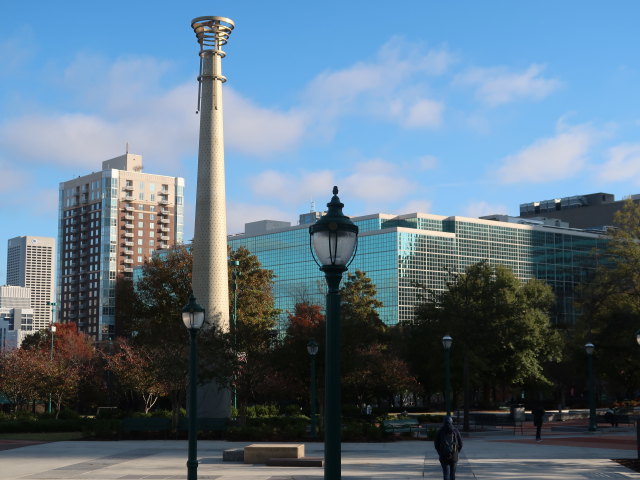 Sabine im Centennial Olympic Park in Atlanta (13. Nov.)