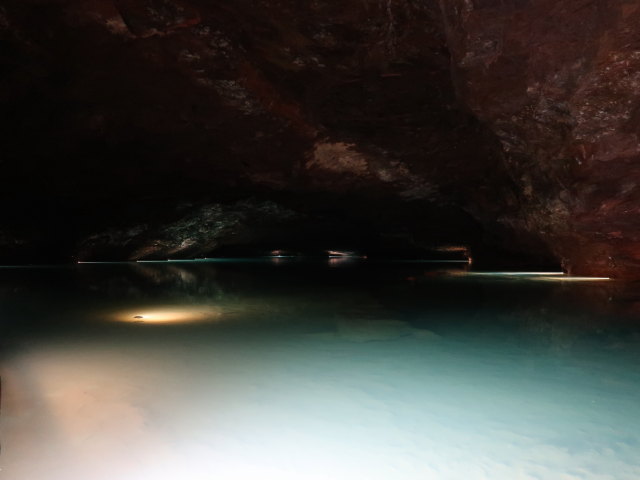 The Lost Sea in den Craighead Caverns (13. Nov.)