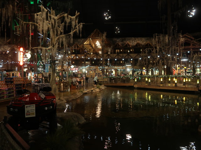 Bass Pro Shops in Memphis (15. Nov.)