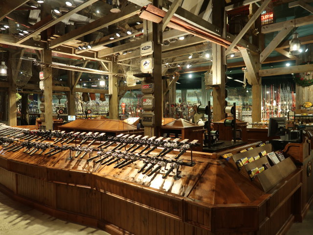 Bass Pro Shops in Memphis (15. Nov.)