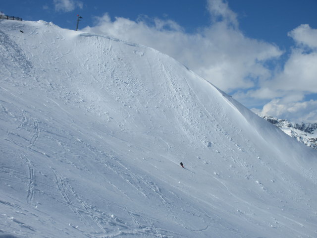 Markus zwischen Route 26 und Piste 32 (21. Apr.)