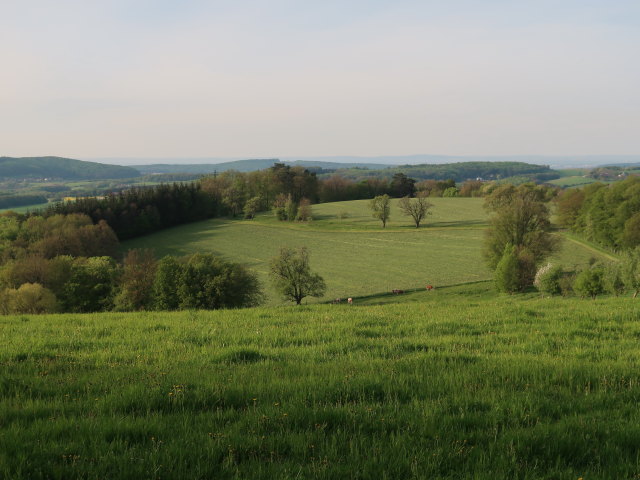 zwischen Götzwiesen und Burweg