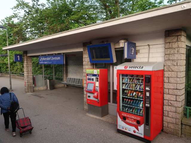 Haltestelle Purkersdorf Zentrum, 250 m