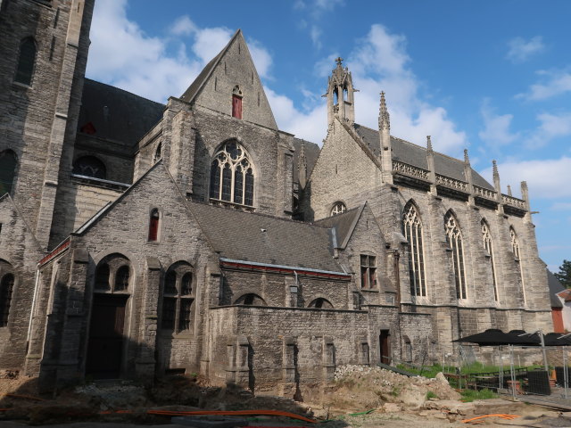 Onze-Lieve-Vrouwekerk in Kortrijk (25. Mai)