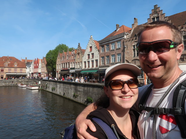 Sabine und ich auf der Blinde-Ezelbrug in Brugge (26. Mai)