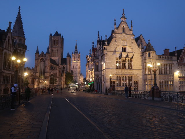 Sint-Michielsplein in Gent (26. Mai)