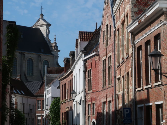 Twaalf-Apostelenstraat in Mechelen (28. Mai)