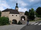 Sabine beim Schloss Gloggnitz