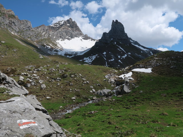 Rote Wand und Rothorn von der Oberen Laguzalpe aus (9. Juni)