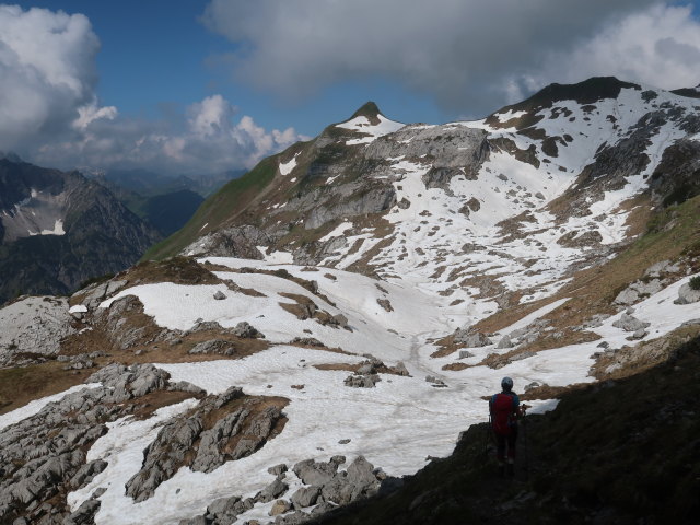 Ursa zwischen Hochkünzelspitze und Schadonapass (11. Juni)