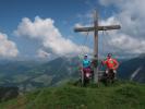 Ursa und ich auf der Wangspitze, 1.873 m (10. Juni)