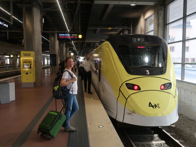 Sabine in der Stockholm Centralstation (25. Juni)