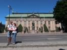 Ich und Sabine beim Riddarhuset in Stockholm (25. Juni)