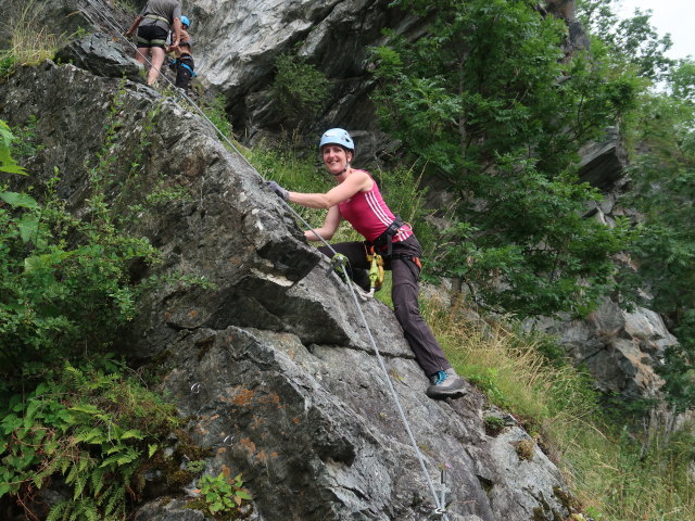 Klettersteig 'Burg Heinfels': Sonja im Familienklettersteig