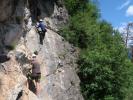 Burgforst-Klettersteig: Frank, Maximilian und Dominic vor der Rastbank