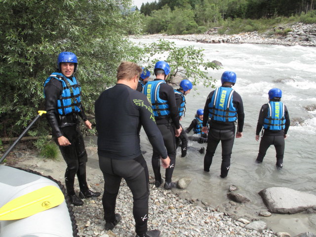 Arian, ?, Ursa, Dominic, Sonja, Anna, Frank und Kimberly