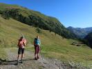 Larissa und Ursa auf der Inneren Ebenalm (12. Aug.)