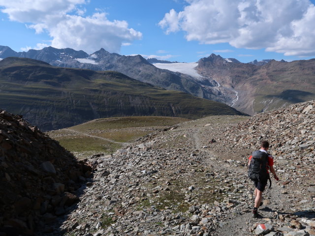 Ronald zwischen Hochjochferner und Arzb&ouml;dele (20. Aug.)