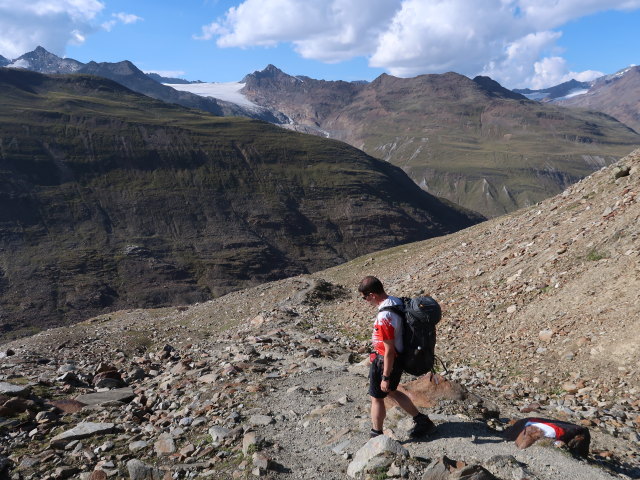 Ronald zwischen Hochjochferner und Arzb&ouml;dele (20. Aug.)