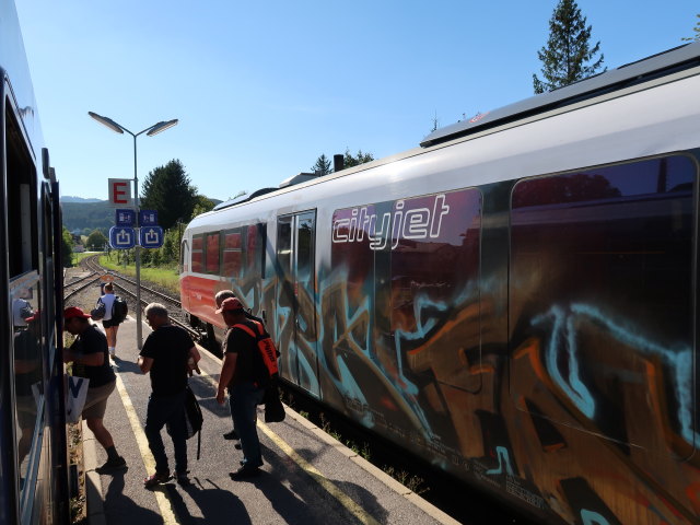 Bahnhof Willendorf, 385 m