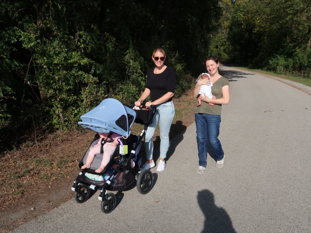 Marie, Elisabeth, Nils und Sabine in der Vorwerkstraße