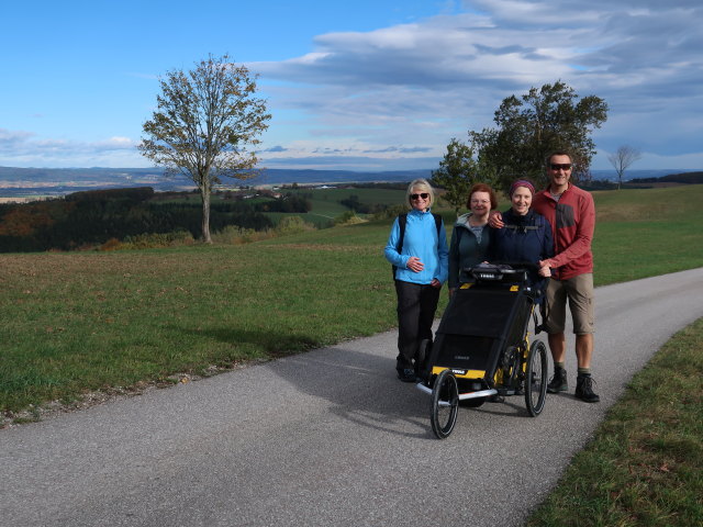 Mama, Brigitte, Nils, Sabine und ich zwischen Dreihöf und Meiselhöhe