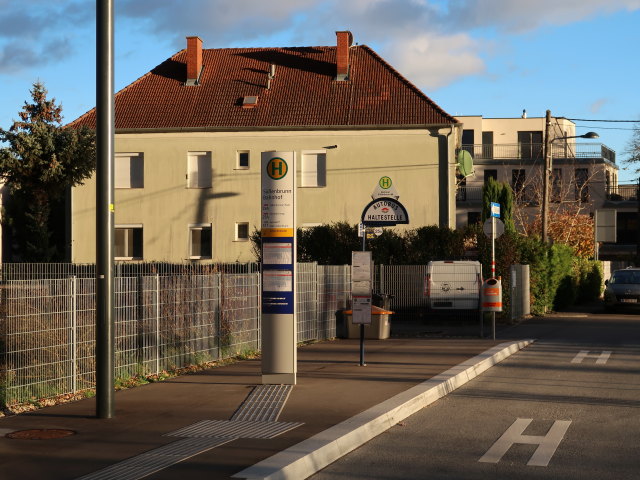 Bahnhof Wien Süßenbrunn, 162 m