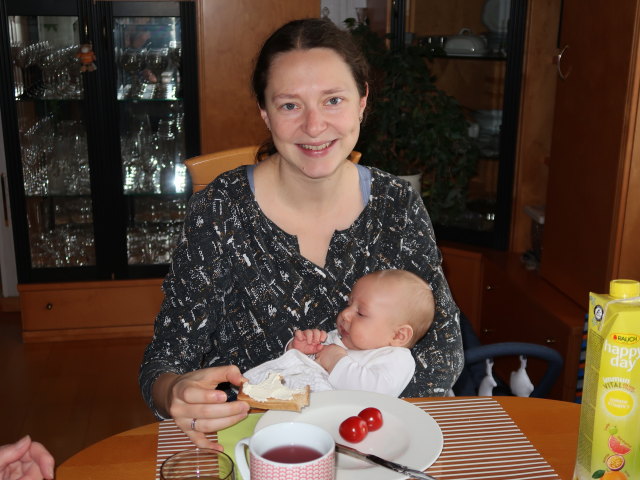 Sabine und Nils im Haus meiner Eltern