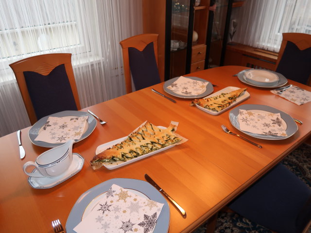 im Haus meiner Eltern (24. Dez.)