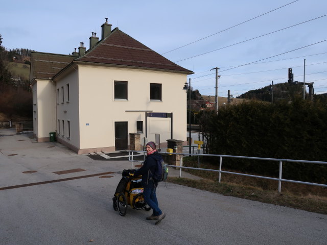 Sabine beim Bahnhof Breitenstein, 791 m