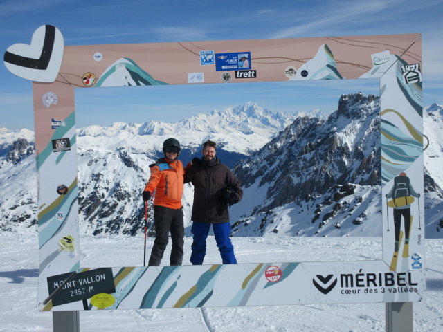 Ich und Markus bei der Bergstation der T&eacute;l&eacute;cabine Mont Vallon (19. M&auml;rz)