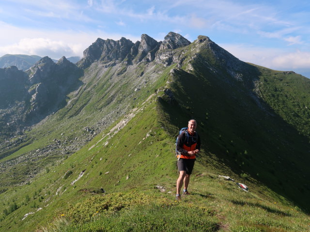 Frank zwischen K&auml;mpenk&ouml;pfln und Schareck (14. Juli)