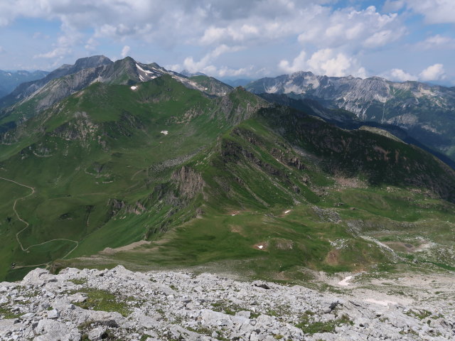 zwischen Vorderem Wei&szlig;eneck und Grubachscharte (14. Juli)
