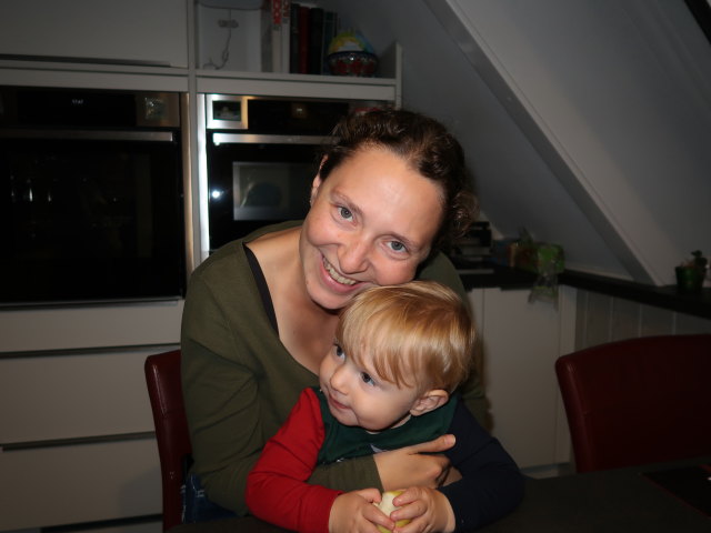 Sabine und Nils im Haus meiner Eltern (18. Nov.)