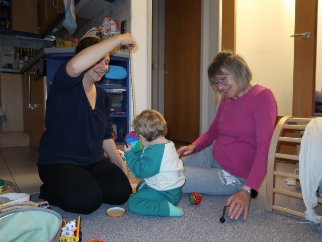Nils und Mama in unserer Wohnung