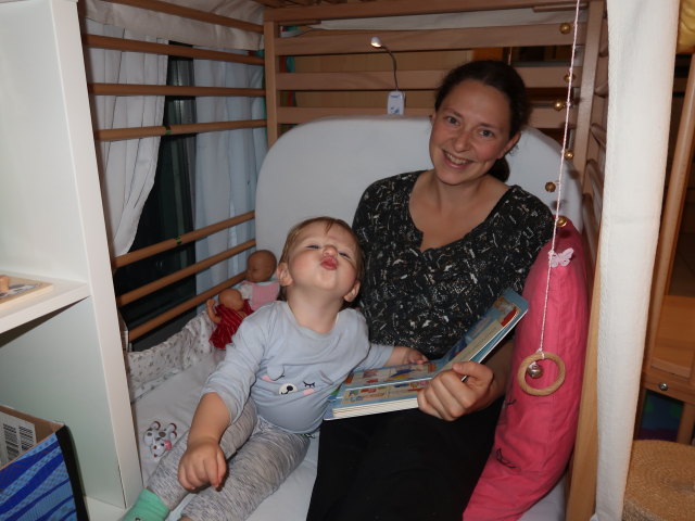 Nils und Sabine in unserer Wohnung