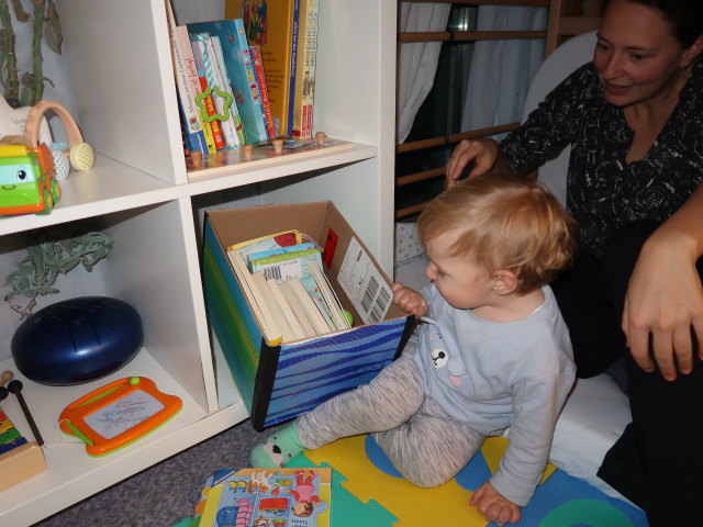 Nils und Sabine in unserer Wohnung