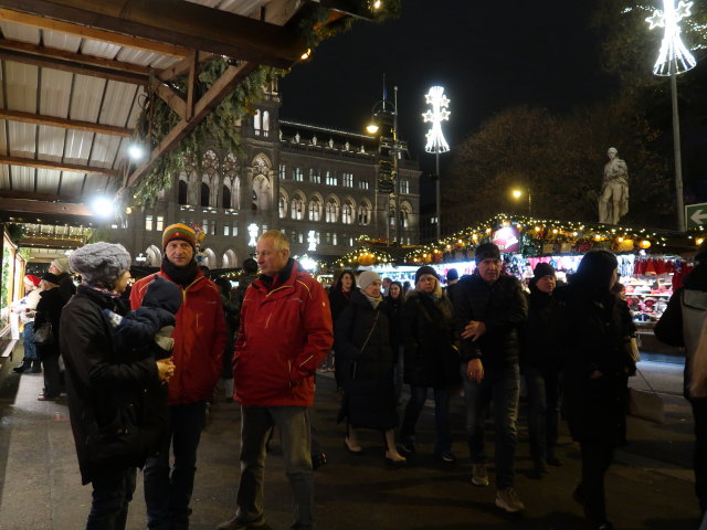 Sabine, Nils, J&ouml;rg und Erich am Wiener Christkindlmarkt