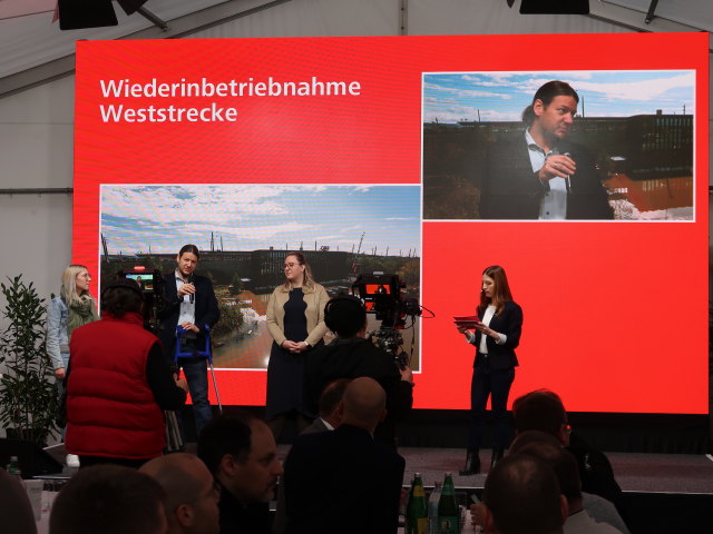 Bahnhof Tullnerfeld, 181 m